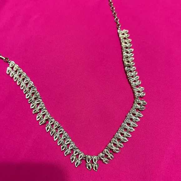 Vintage - Coro  Silver Tone -Neclkace - Picture 10 of 13